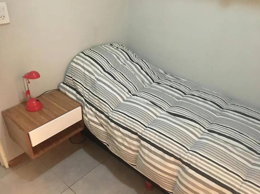 Gran Depto Peatonal Mendoza Apartamento 0*,  Argentina